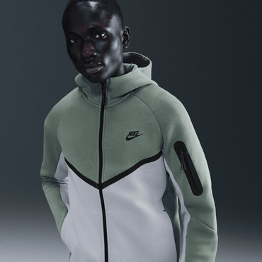 Tech Fleece Kapuzenjacke