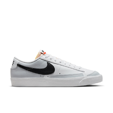 Blazer Low 77-2218558